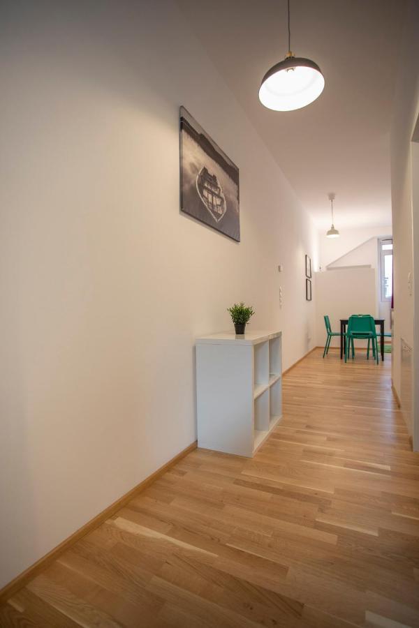 Innsbruck Urban Apartment I No Stairs I 24H Contactless Check-In Екстер'єр фото